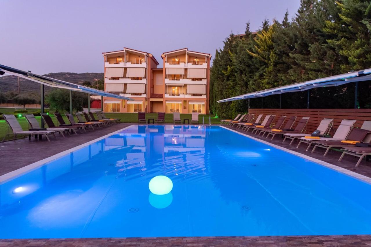 Anilio Plaza Aparthotel Zacharo Ngoại thất bức ảnh