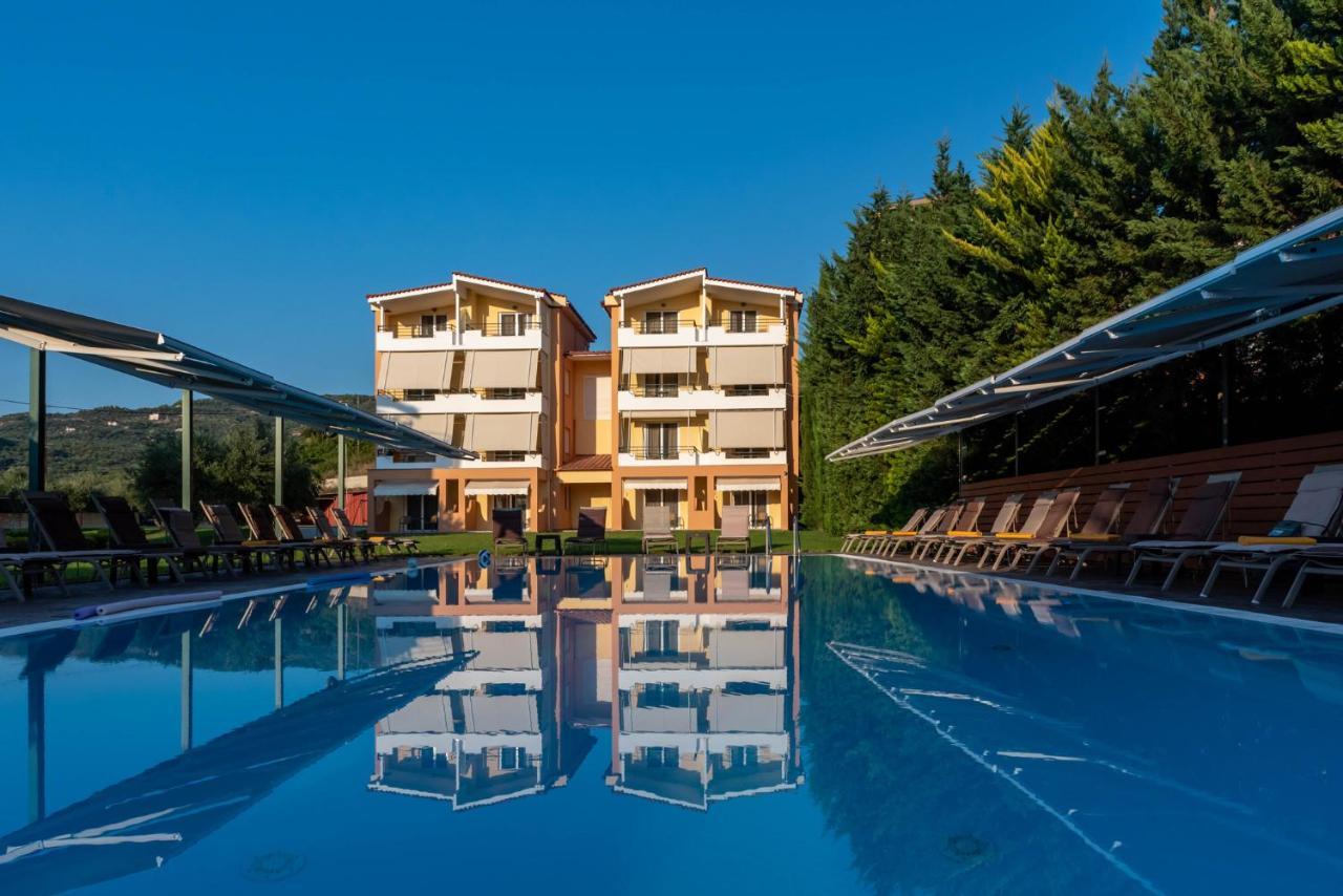 Anilio Plaza Aparthotel Zacharo Ngoại thất bức ảnh