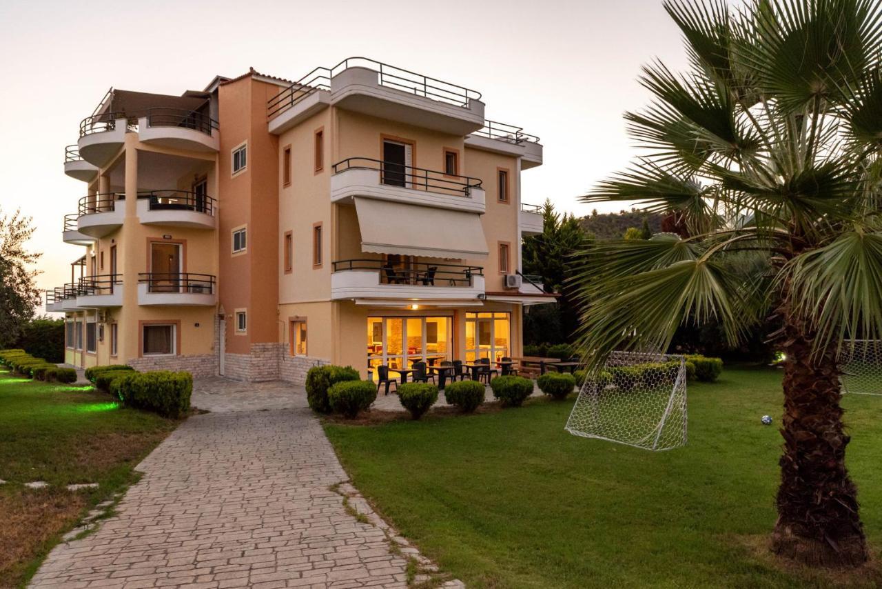 Anilio Plaza Aparthotel Zacharo Ngoại thất bức ảnh