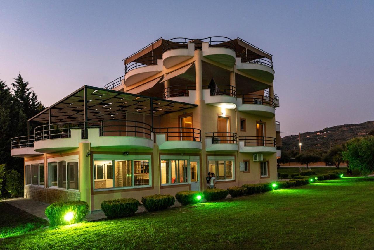 Anilio Plaza Aparthotel Zacharo Ngoại thất bức ảnh